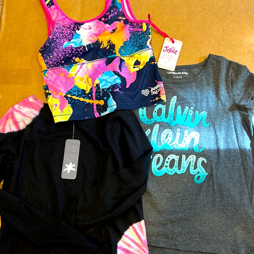 NWT and like new top bundle!! Size 12/14